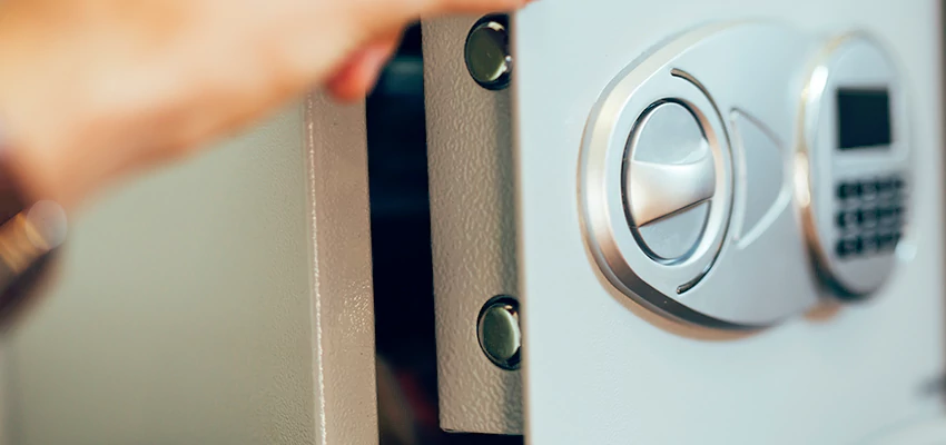 Fingerprint Safe Openers in Oroville, CA