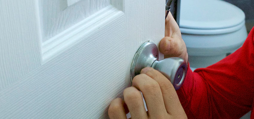 Vintage Door Knob Replacement in Oroville, CA